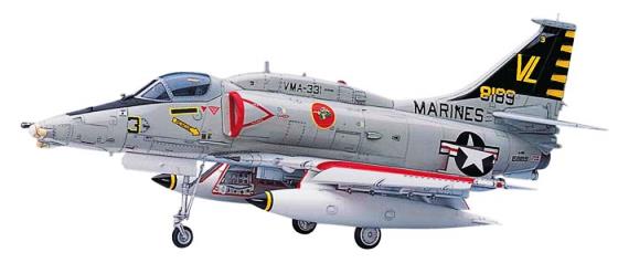 Сборная модель 07233 Hasegawa Самолет A-4M Skyhawk 