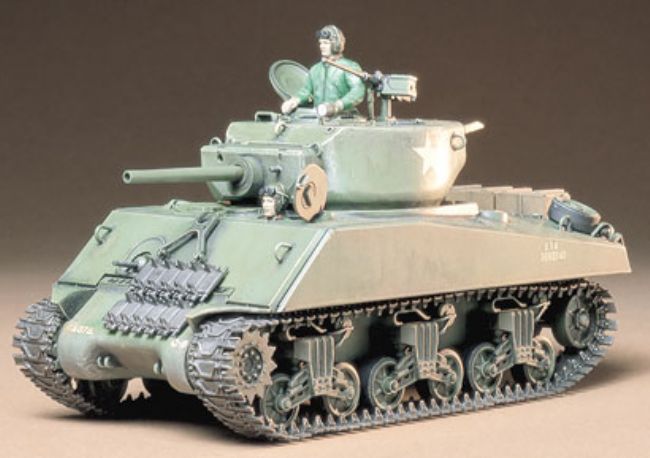 Сборная модель 35139 Tamiya Американский танк M4A3E2 Шерман "JUMBO" (2 фигуры танкистов) 
