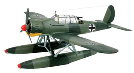 Сборная модель 03994 Revell Германский самолёт "Arado 196A-3 Seaplane" 