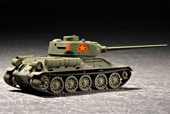 Сборная модель 07207 Trumpeter Советский танк Т-34/85 мод. 1944 г  