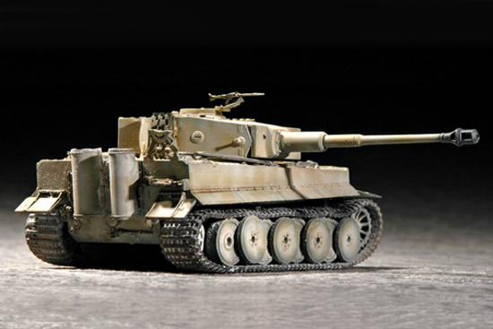 Сборная модель 07243 Trumpeter Немецкий танк Тигр (middle) 