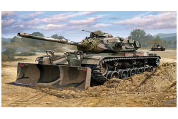 Сборная модель 03175 Revell Танк M60A3 with M9 bulldozer kit  