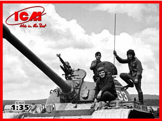 35601 ICM  Советский танковый экипаж (1979-1988гг) Масштаб 1/35