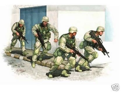 00418 Trumpeter Американские солдаты в Ираке (4 фигуры) Масштаб 1/35