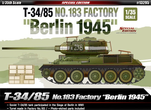 Сборная модель 13295 Academy Танк T-34/85 завода №183 с экранами (Берлин, 1945 год)  