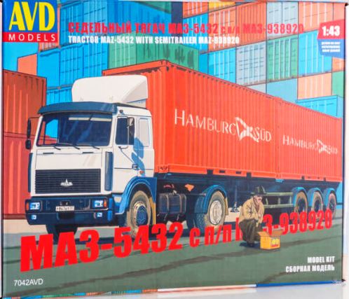 7042 AVD Models Автомобиль МАЗ-5432 с полуприцепом-контейнеровозом МАЗ-938920 Масштаб 1/43