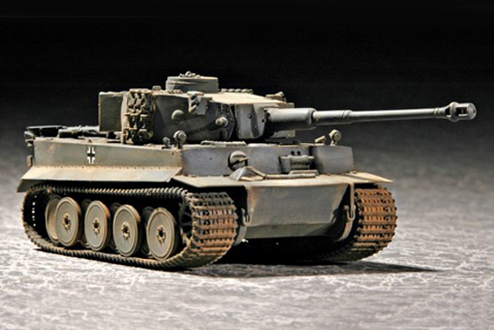 Сборная модель 07242 Trumpeter Немецкий танк Тигр (ранний)