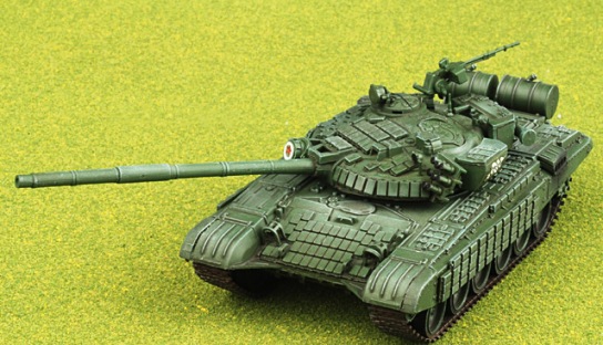 AS72015 Modelcollect Танк Т-72Б с динамической броней (1я чеченская война, 1995 год) Масштаб 1/72