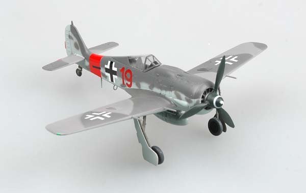 36361 Easy Model Немецкий самолёт Fw190A-8 RED8, 1944год Масштаб 1/72