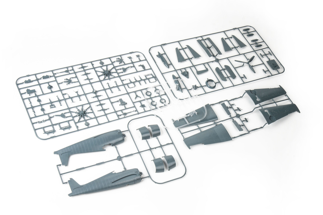 84194 Eduard Самолет F6F-3 Hellcat (Weekend) 1/48