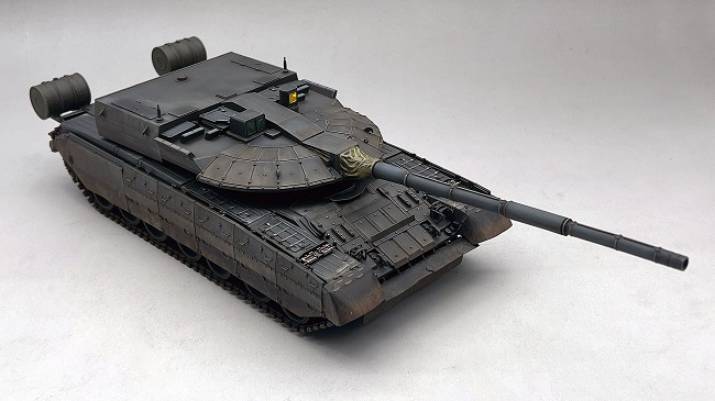 35A064 Amusing Hobby Танк «Черный орел» (Объект 640) 1/35