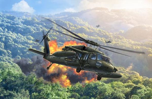 04984 Revell Вертолет UH-60A 1/100