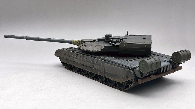 35A064 Amusing Hobby Танк «Черный орел» (Объект 640) 1/35